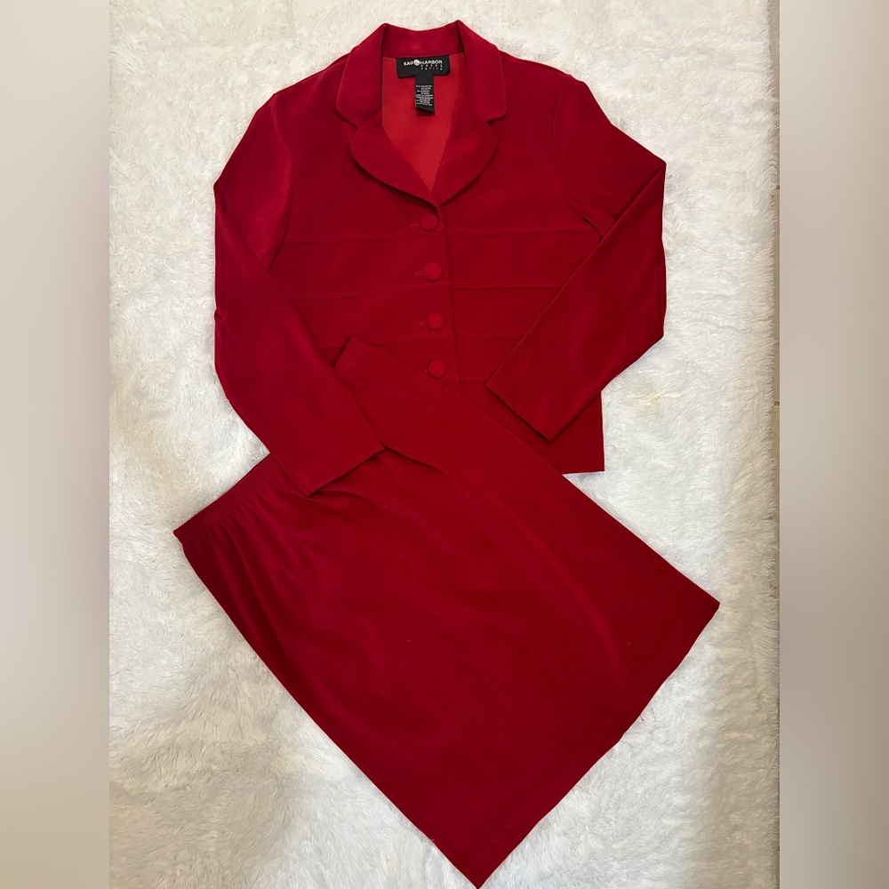 Sag Harbor 2 Piece Velvet Blazer Skirt Size 10 And 8 Petite Cherry Red Vintage